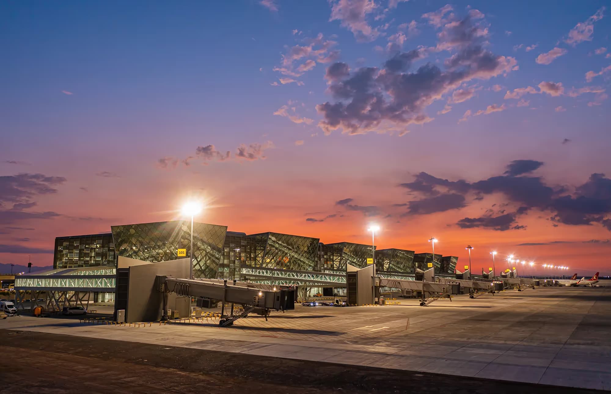 Gün Batımı – Dış Cephe